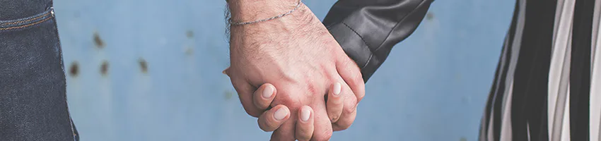 Is a de facto relationship the same as a marriage?