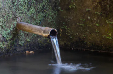 stormwater pipe, flood, property, buyer, seller, council, inundated, drainage, easement, pipeline, compulsorily, compulsory, restriction, development, collapsed pipe, damage, pump, flooding, encumbrance